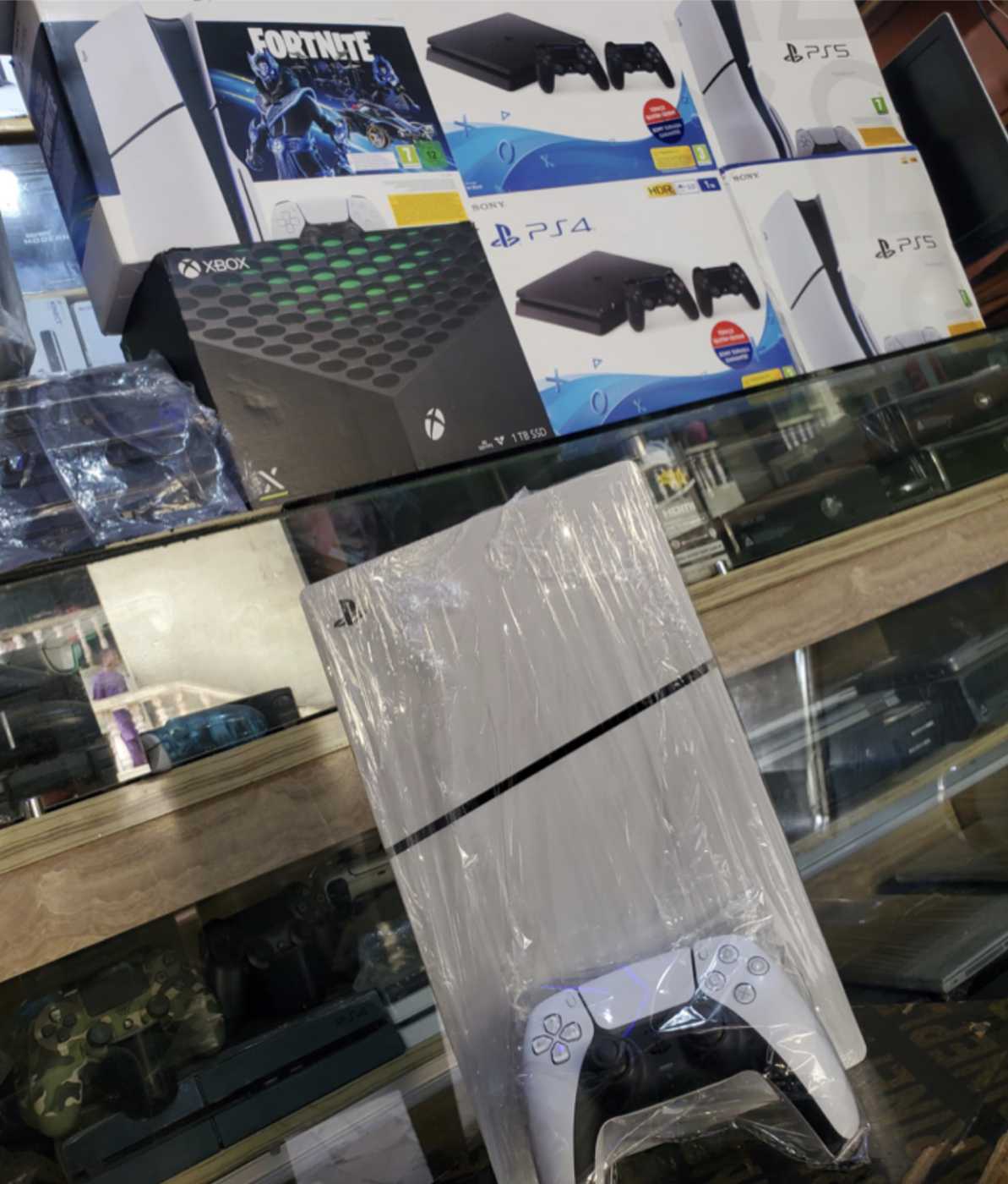 PlayStation 5(PS5) Consoles